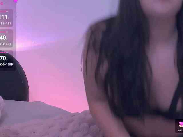 ArielBlossom webcam
