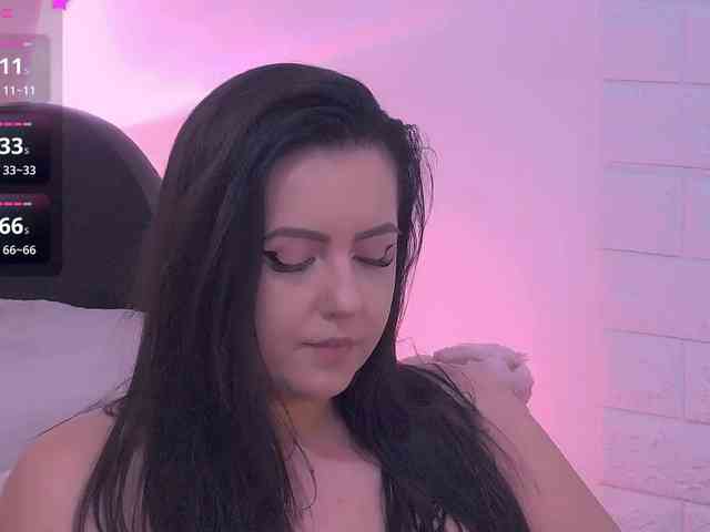 ArielBlossom webcam