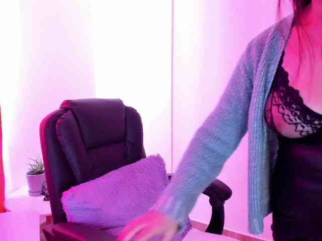 Sensual_Sahaara webcam