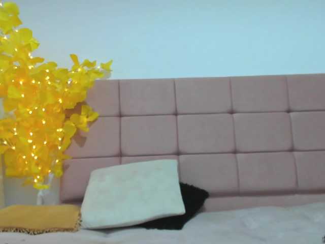 ZoeBrunet's BongaCams show and profile