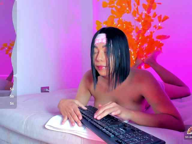 Zoe1x webcam