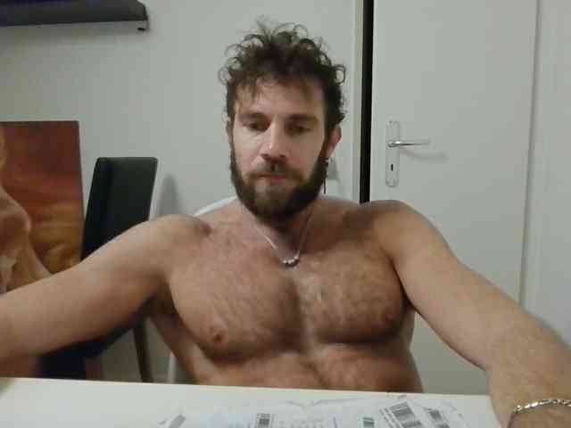 alphah-hunk alphah-hunk