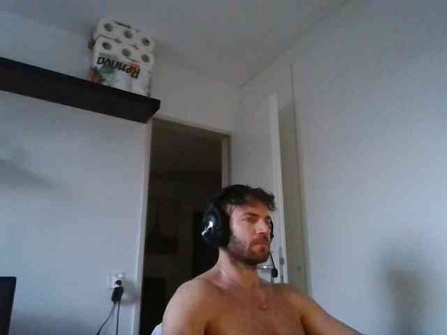 alphah-hunk alphah-hunk