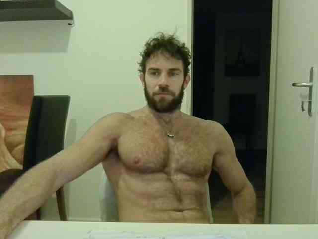 alphah-hunk