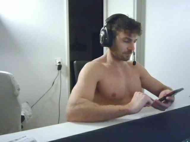 alphah-hunk alphah-hunk