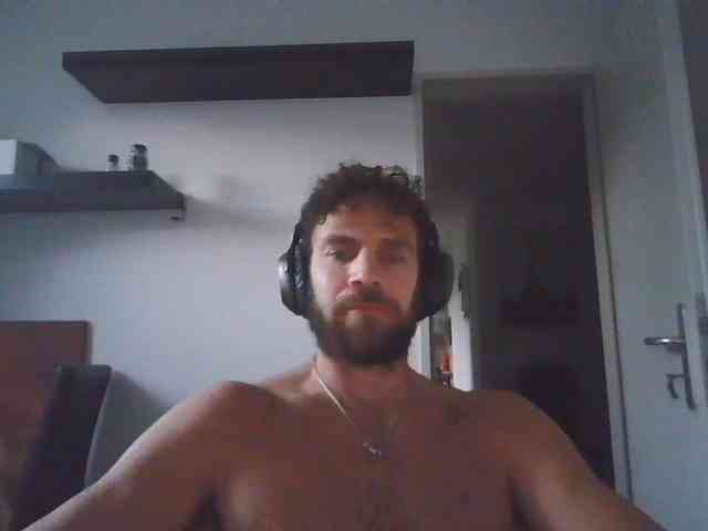 alphah-hunk