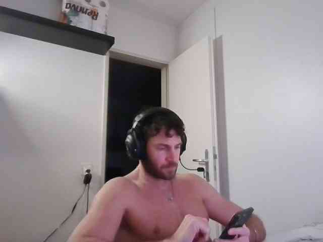 alphah-hunk alphah-hunk