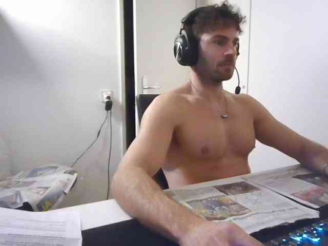 alphah-hunk alphah-hunk