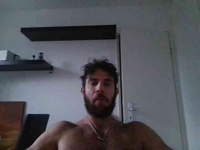 alphah-hunk alphah-hunk