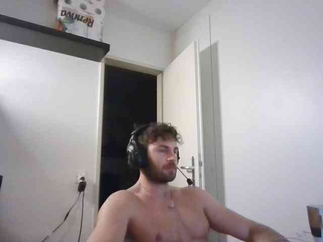 alphah-hunk alphah-hunk