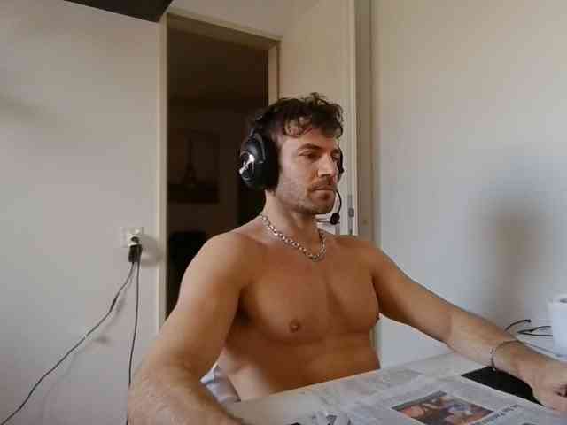 alphah-hunk alphah-hunk