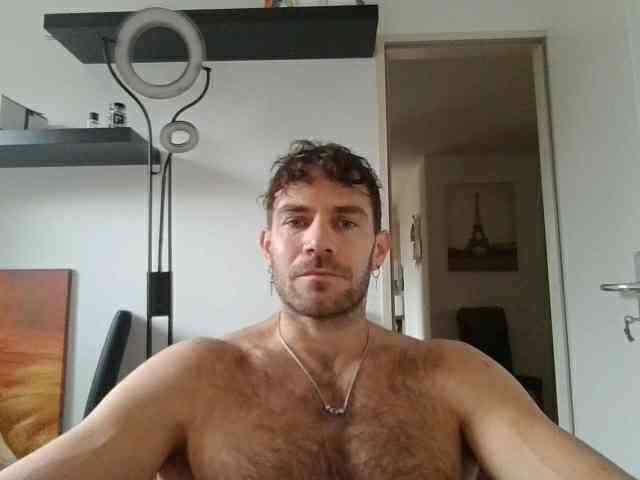 alphah-hunk alphah-hunk