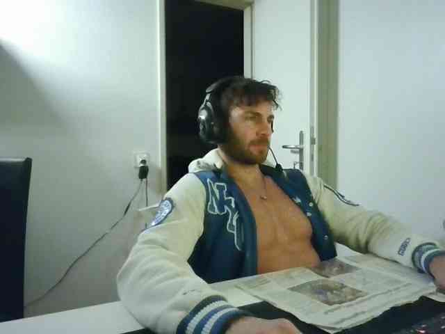 alphah-hunk alphah-hunk