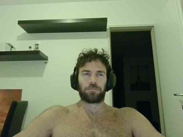 alphah-hunk