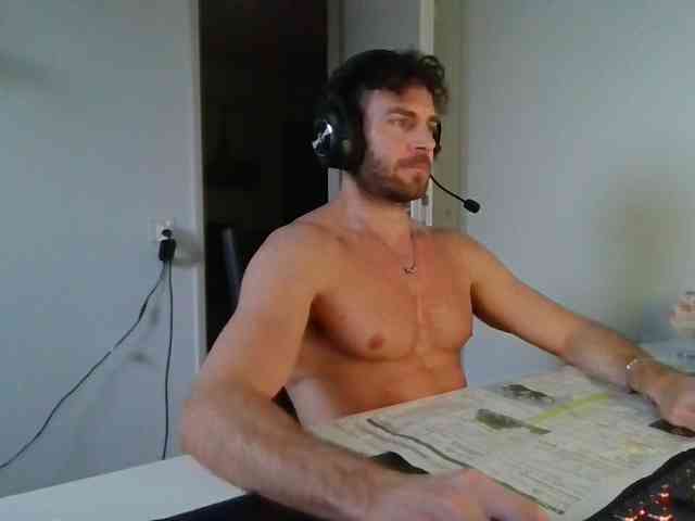 alphah-hunk alphah-hunk