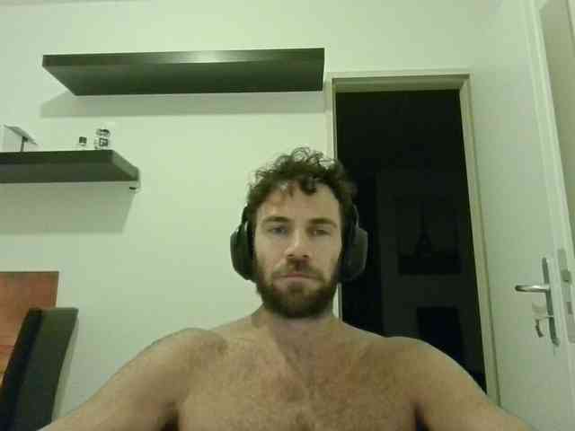 alphah-hunk