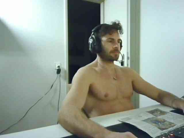 alphah-hunk alphah-hunk