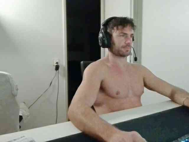 alphah-hunk alphah-hunk