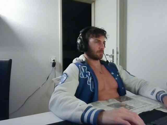 alphah-hunk alphah-hunk