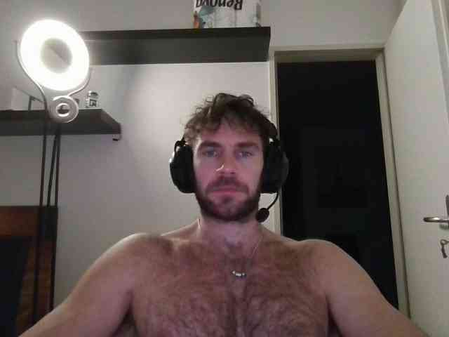 alphah-hunk alphah-hunk