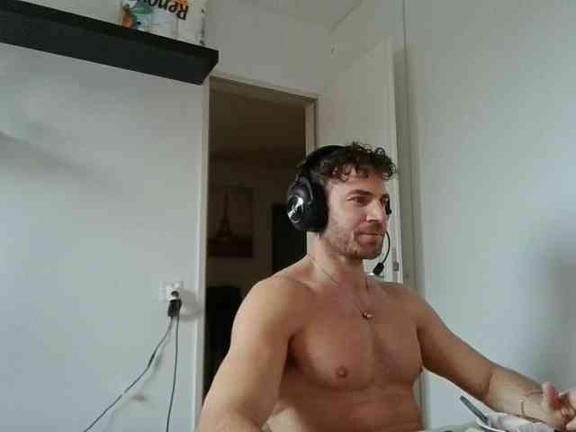 alphah-hunk alphah-hunk