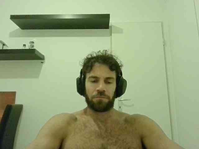 alphah-hunk