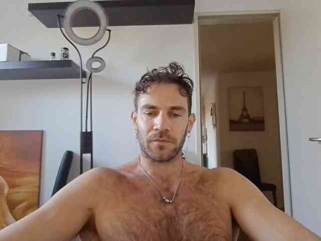 alphah-hunk alphah-hunk