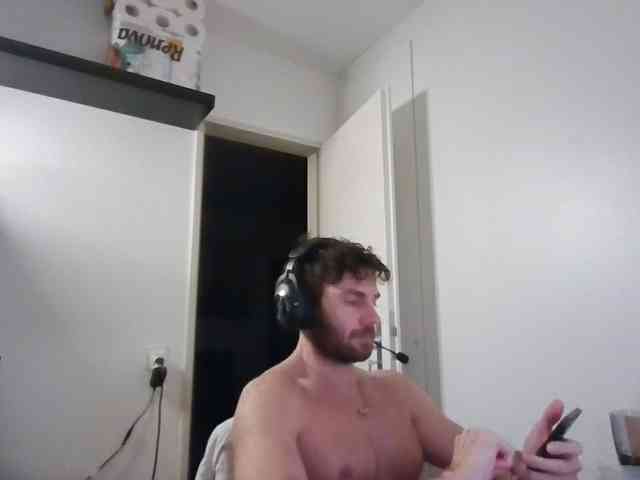 alphah-hunk alphah-hunk