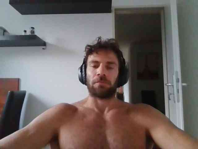 alphah-hunk