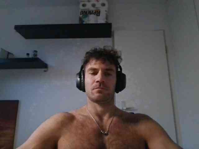 alphah-hunk alphah-hunk