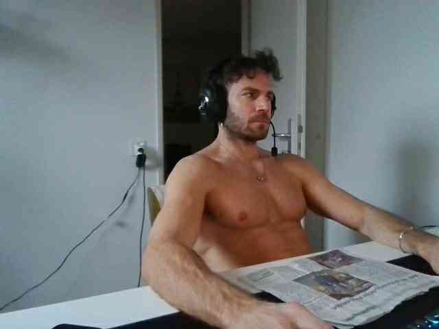 alphah-hunk alphah-hunk