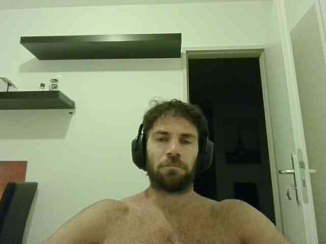 alphah-hunk