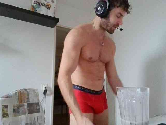 alphah-hunk alphah-hunk