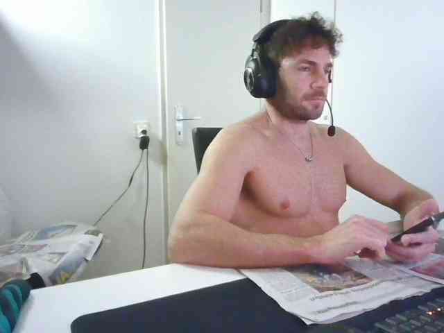 alphah-hunk alphah-hunk