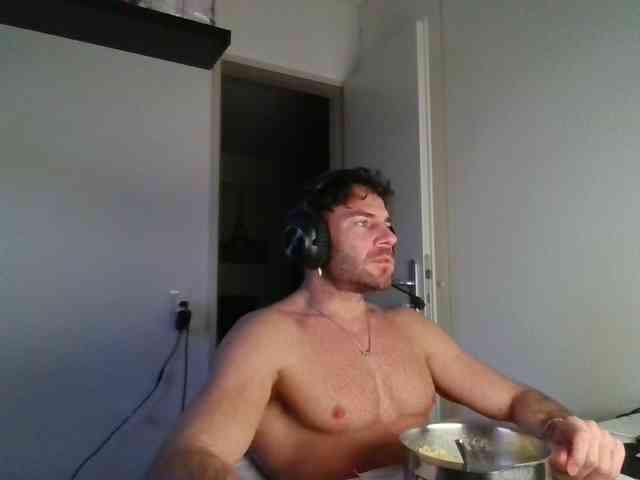 alphah-hunk alphah-hunk