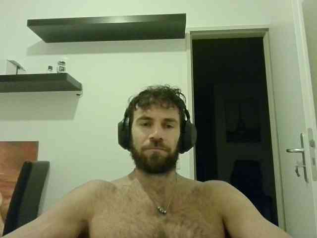 alphah-hunk