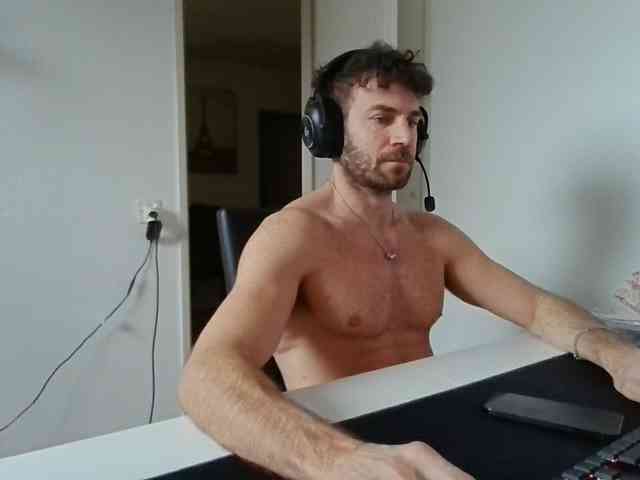 alphah-hunk alphah-hunk