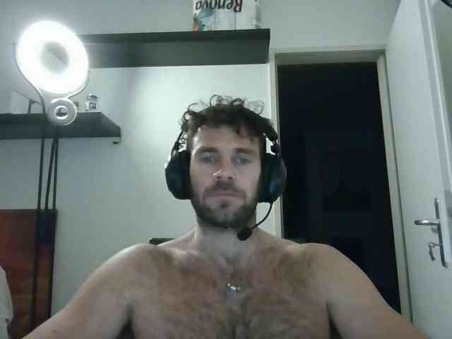 alphah-hunk alphah-hunk