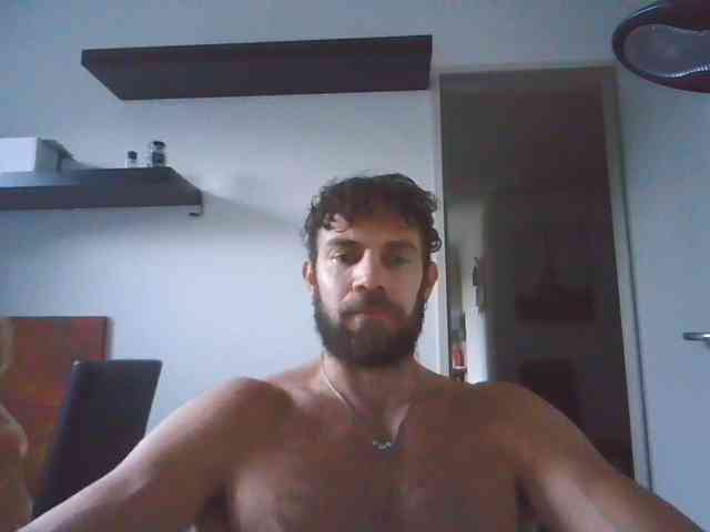 alphah-hunk alphah-hunk