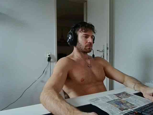 alphah-hunk alphah-hunk