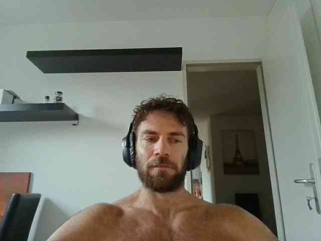 alphah-hunk