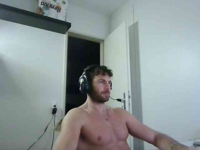 alphah-hunk alphah-hunk