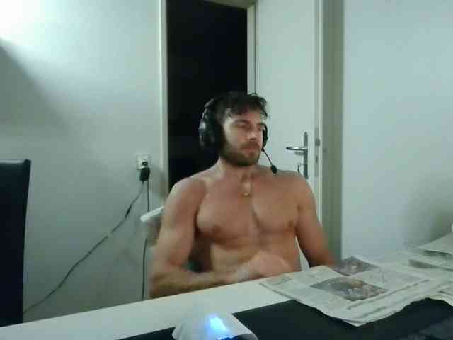 alphah-hunk alphah-hunk