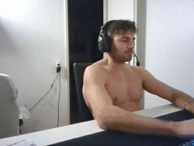 alphah-hunk alphah-hunk