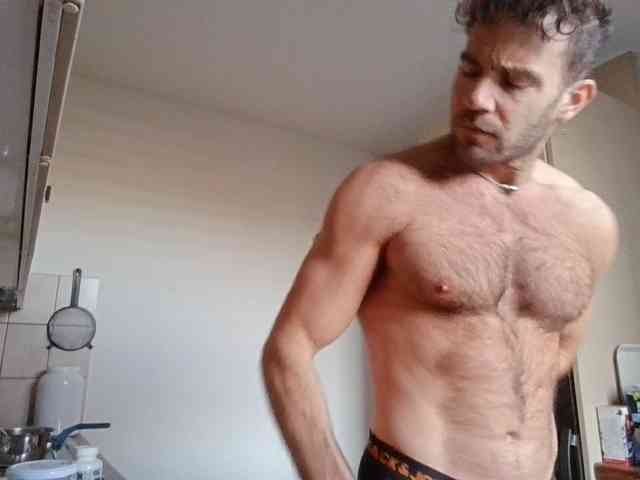 alphah-hunk alphah-hunk