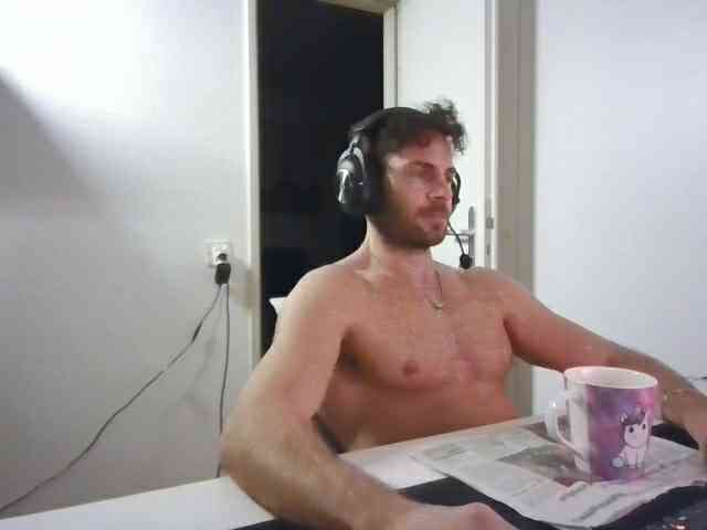 alphah-hunk alphah-hunk