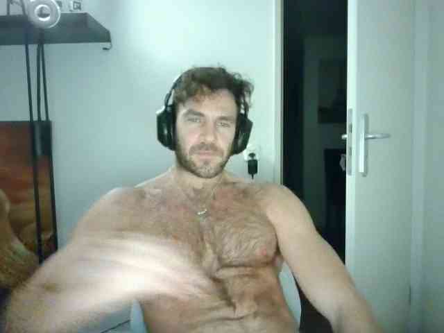 alphah-hunk alphah-hunk