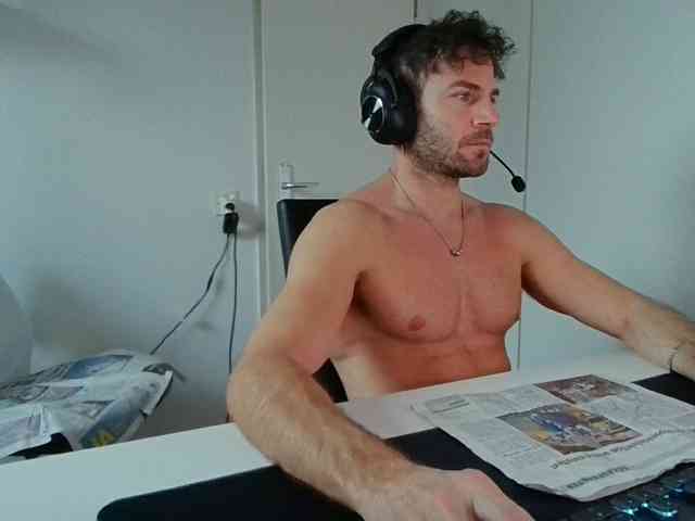 alphah-hunk alphah-hunk