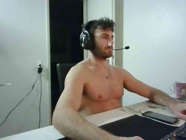 alphah-hunk alphah-hunk