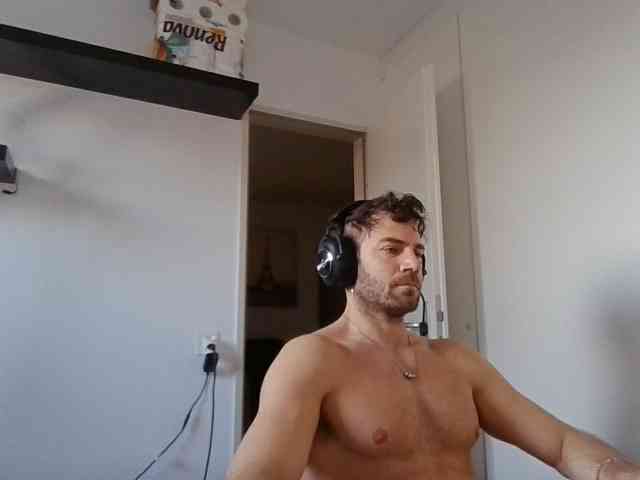 alphah-hunk alphah-hunk